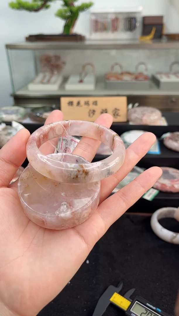 未镶嵌手镯石英质玉60圈口（赠品镯心）322014