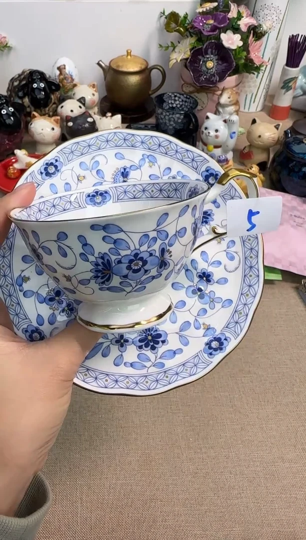 瓷片泡泡家的瓷器真好看