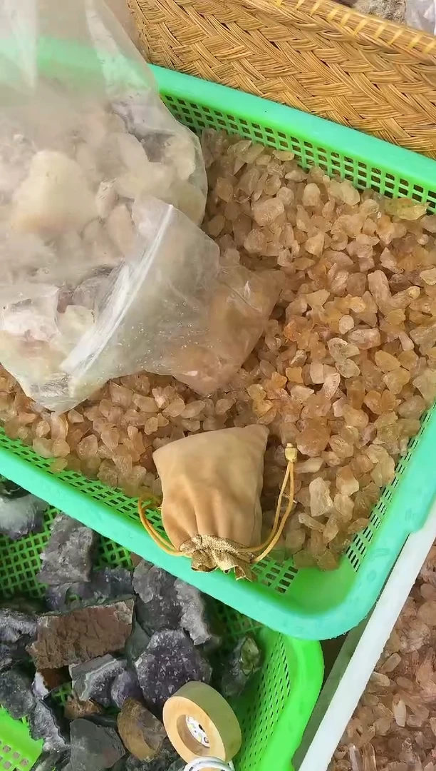 【闪购商品】水晶摆件未镶嵌黄水晶碎石 200g