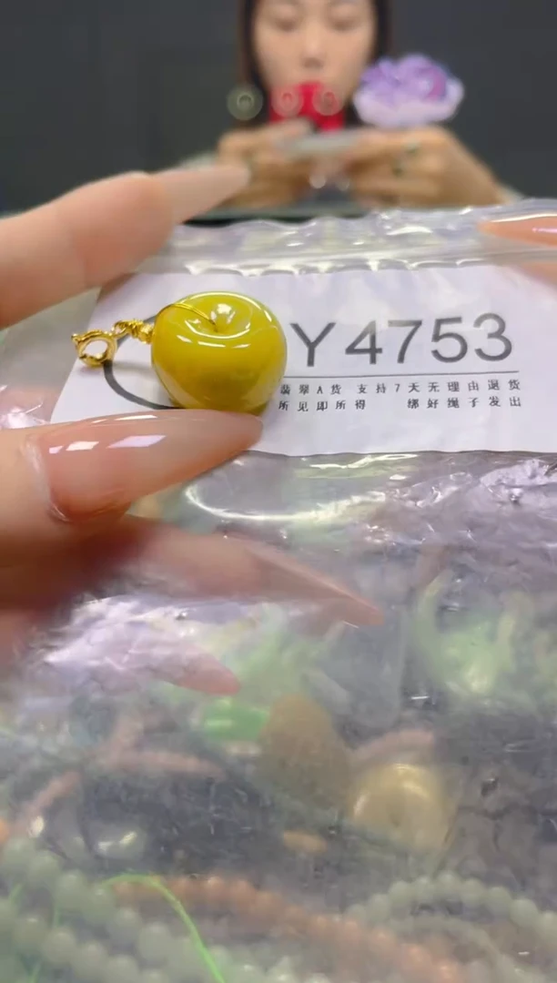 颈饰未镶嵌翡翠/Y/翡翠A货，一件也是批发价