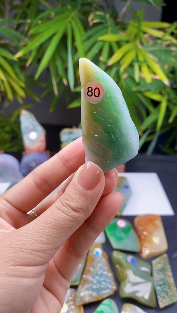 【闪购商品】定制翡翠未镶嵌翡翠