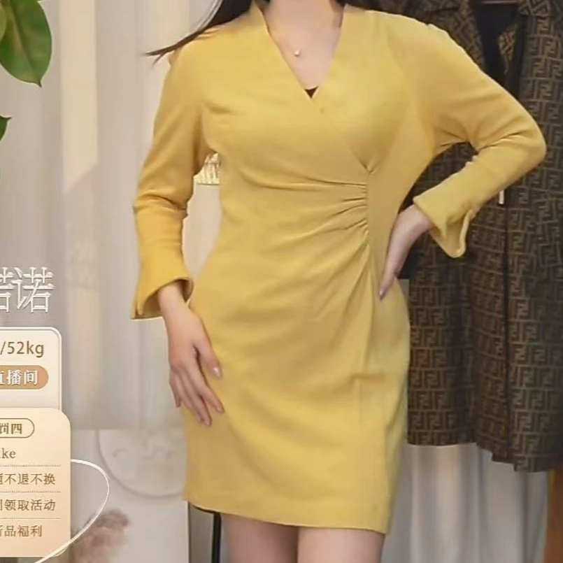 95新 DIOR/迪奥 迪奥黄色连衣裙/fy1991