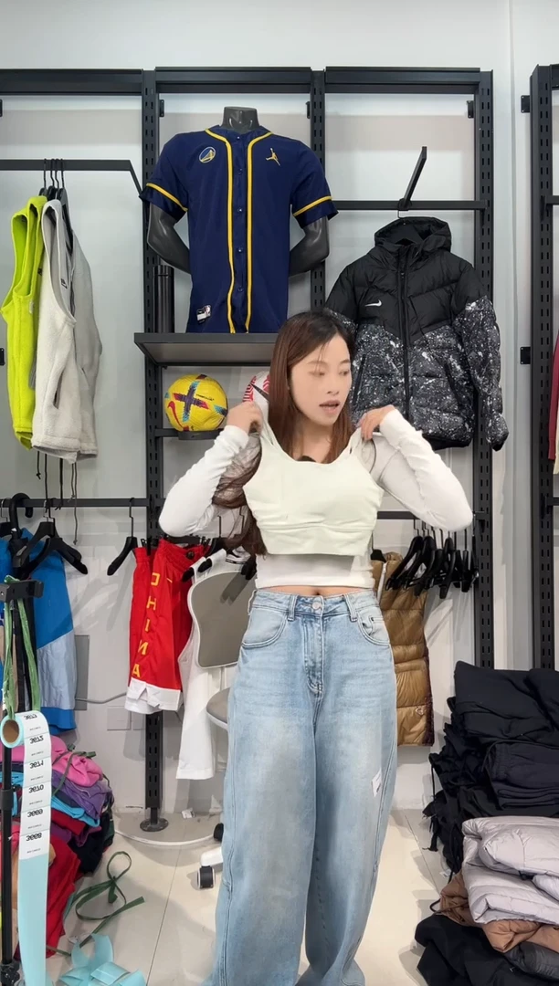 3668闪购编码  运动卫衣裤以直播间过款为准 尺码  m