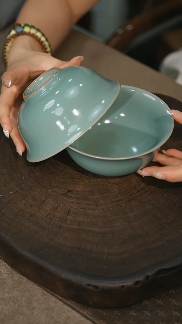 2只14cm侈口碗-眉