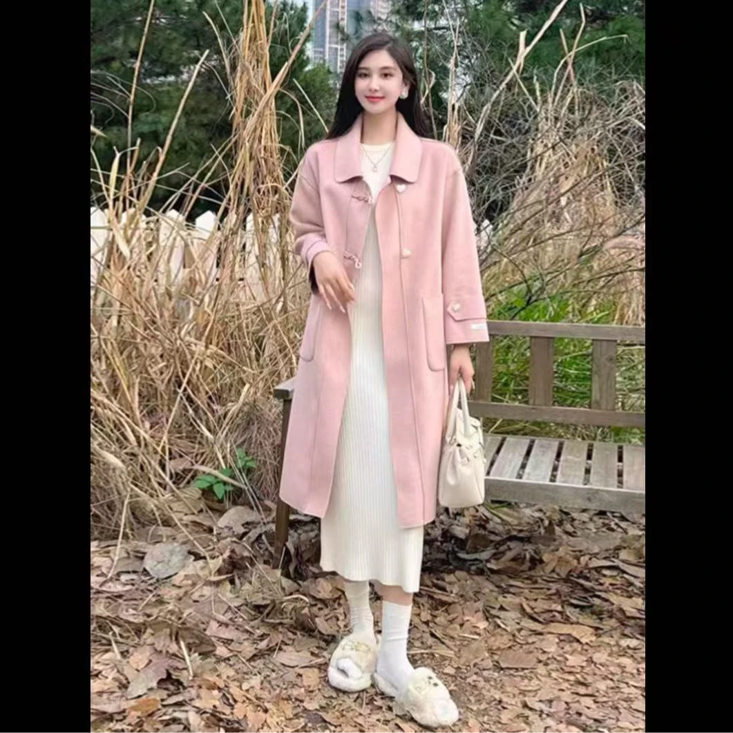新款爱心扣呢子大衣