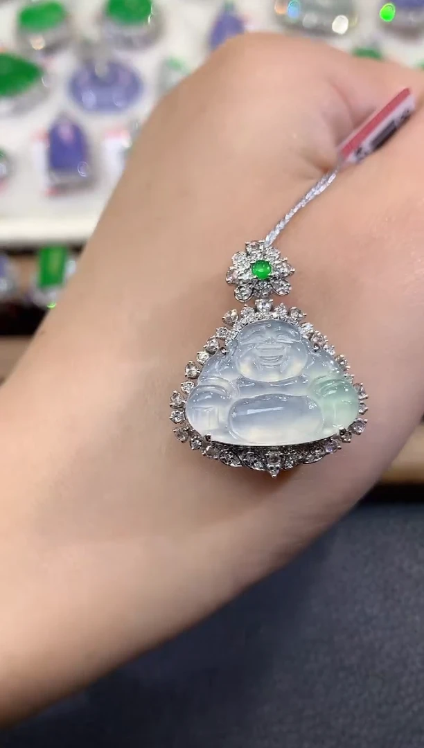 吊坠(不含链)18K金镶嵌翡翠A58