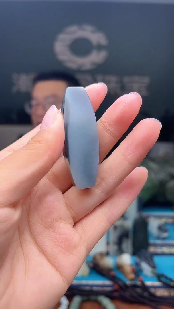 未镶嵌和田玉挂件1