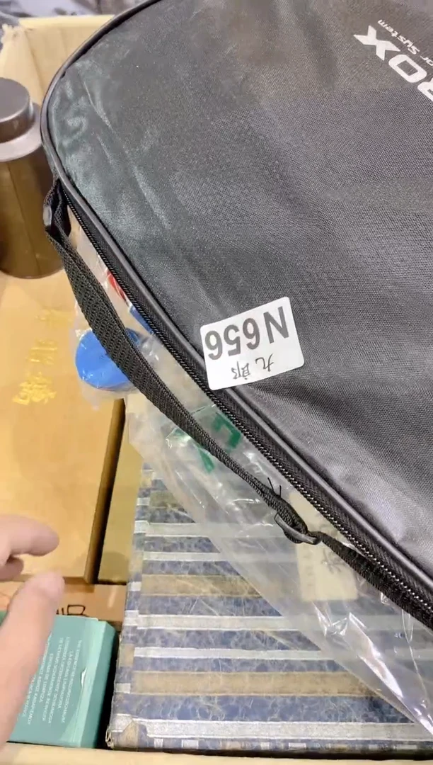 瓷片656 Hong Hong Hong