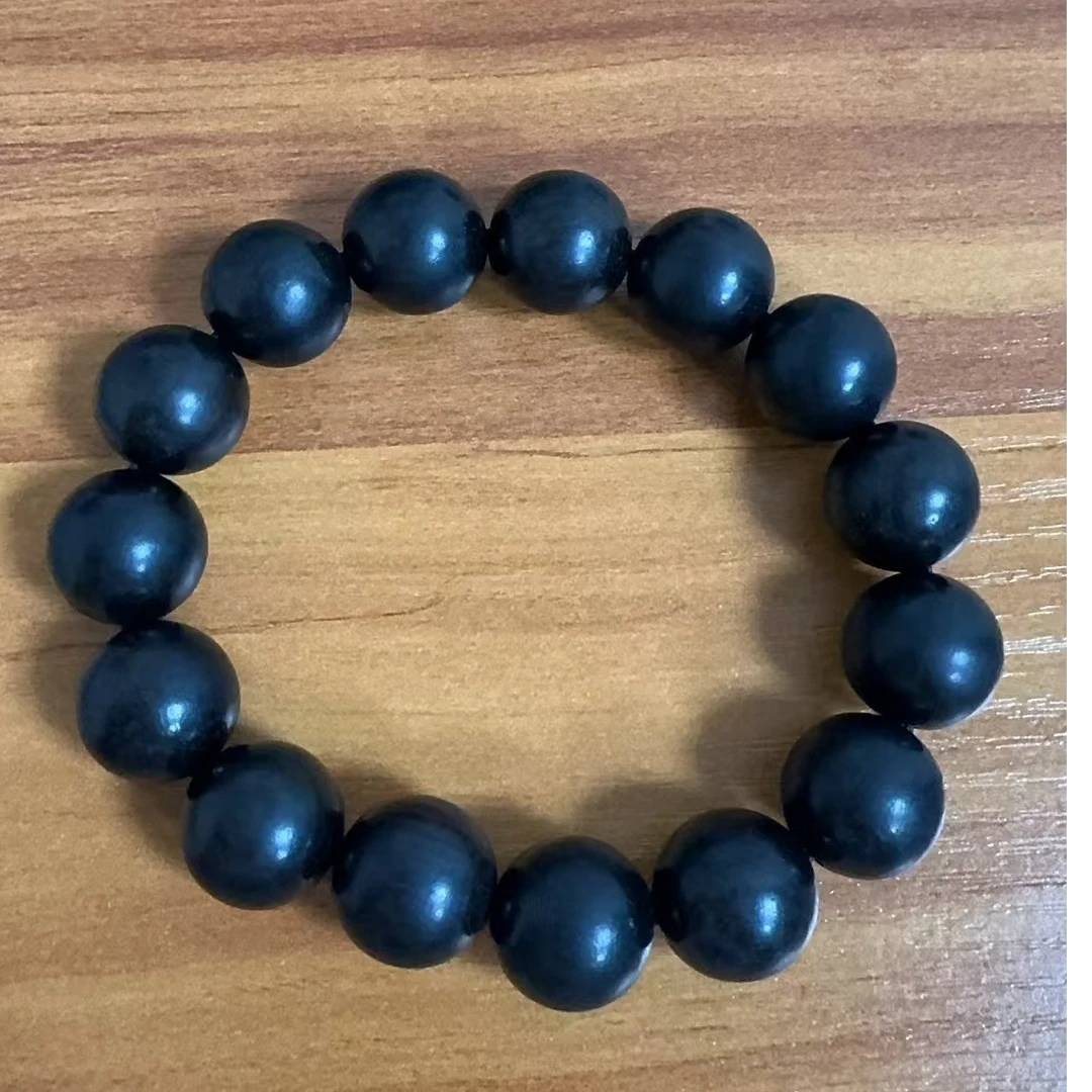 天然血檀手串高品质