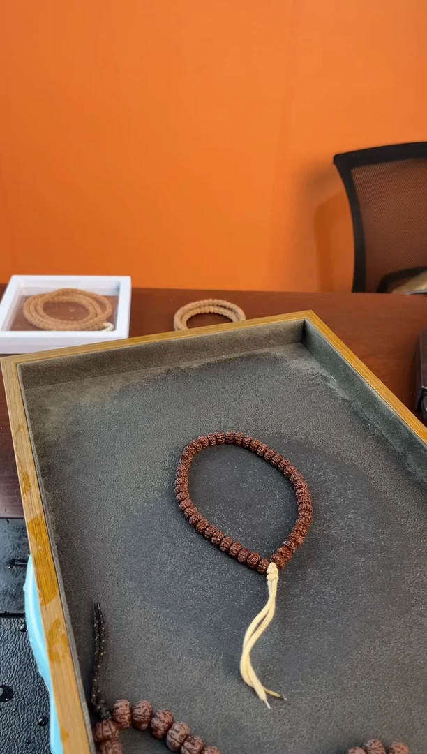 金刚菩提吊坠L*F7+老树王