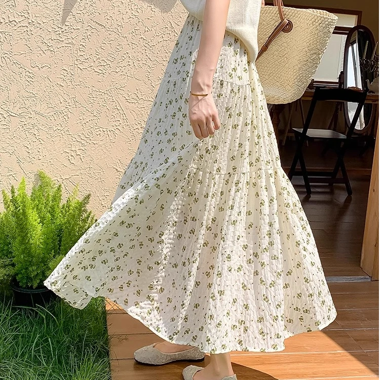 法式碎花长裙半身裙垂坠感春夏2025新款高腰显瘦气质a字半身裙女
