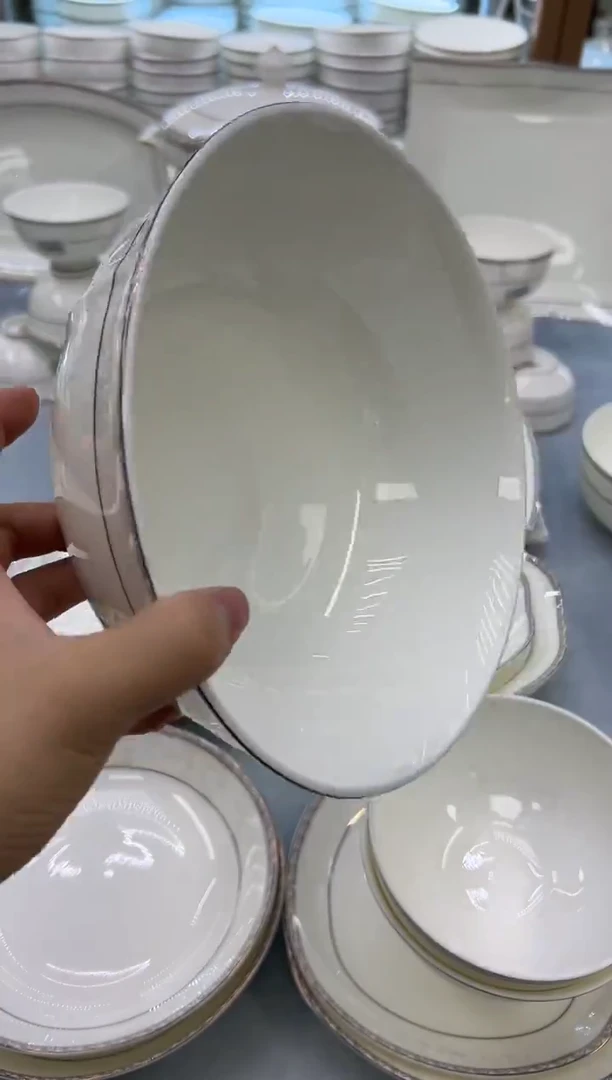 骨瓷玲珑9金鼎一个送大勺一个