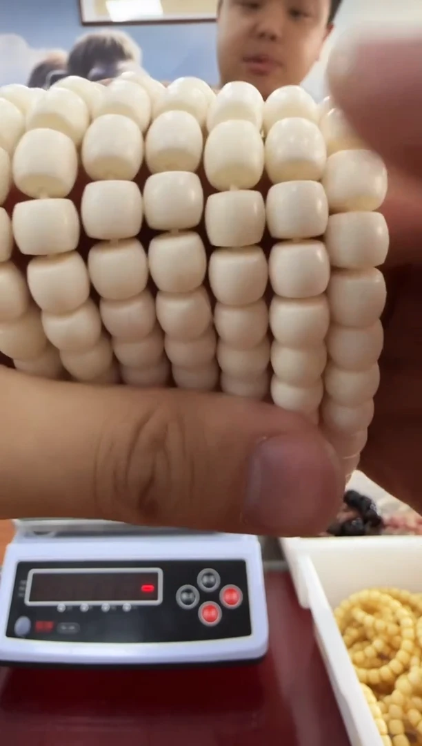 橄榄核吊坠猛犸独独8*7直切105号