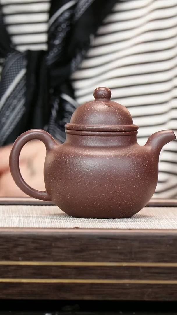 茶壶紫砂梨皮紫泥   掇球  小号 款