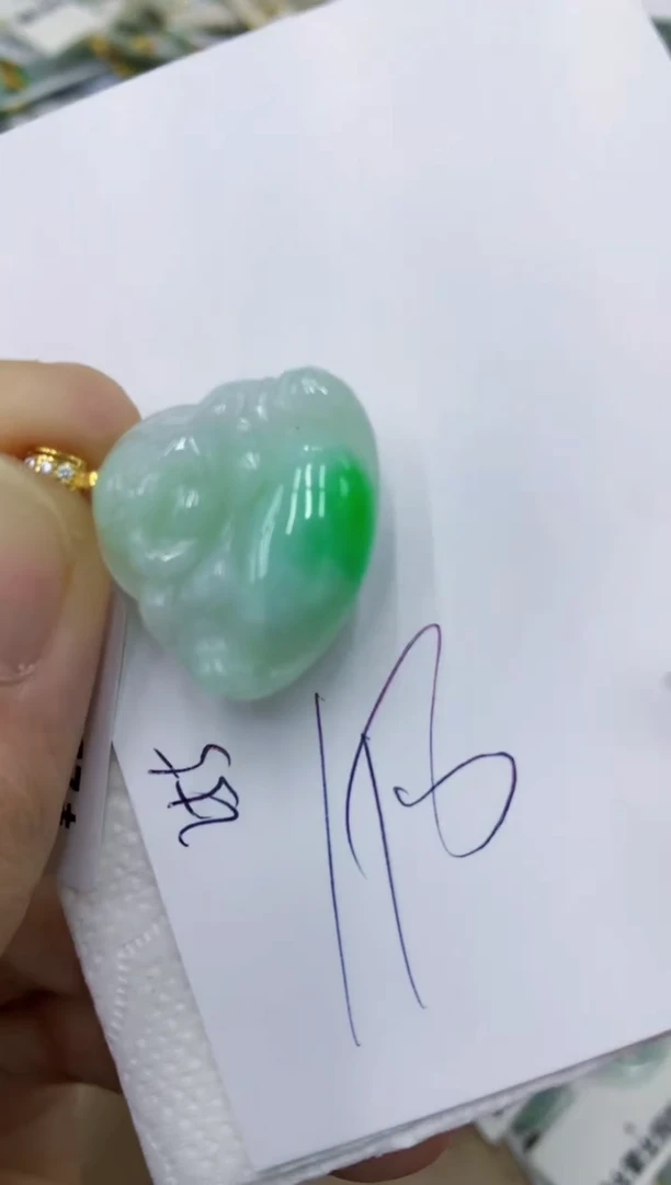 颈饰未镶嵌翡翠111111111111