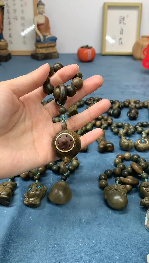 【闪购商品】维腊木（绿檀）把件把把壶香囊 送1瓶香丸