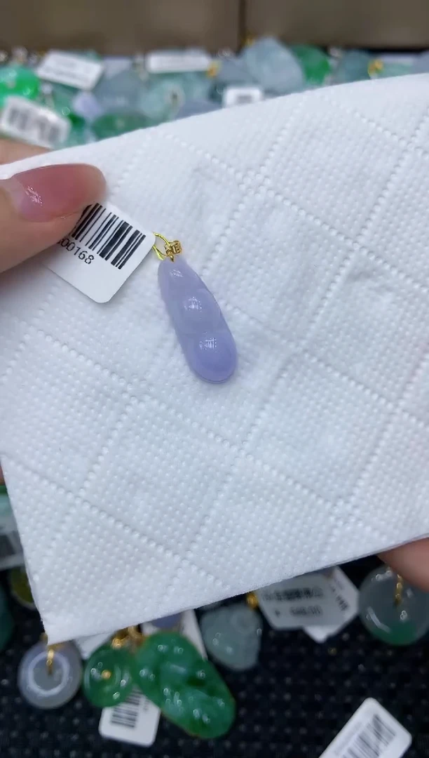 翡翠18K金镶嵌颈饰111111111
