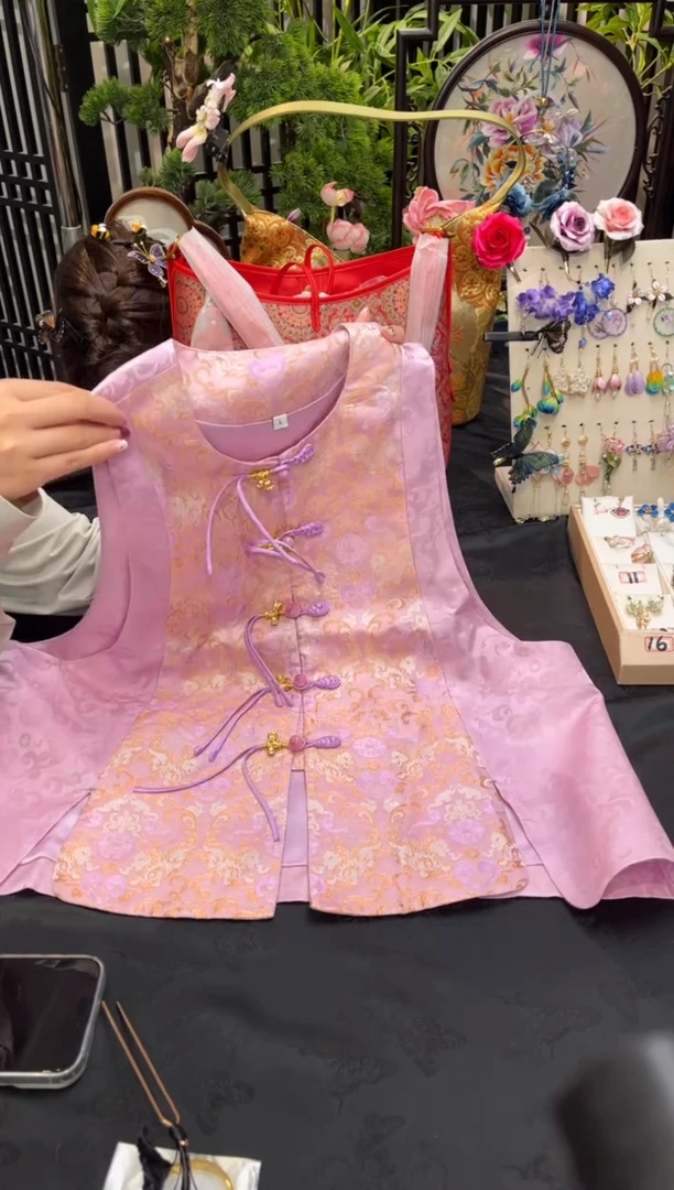 织绣C****.非遗苏绣手工饰品L