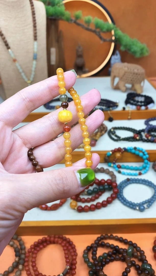 未镶嵌蜜蜡手链单圈蜜蜡和田南红手串