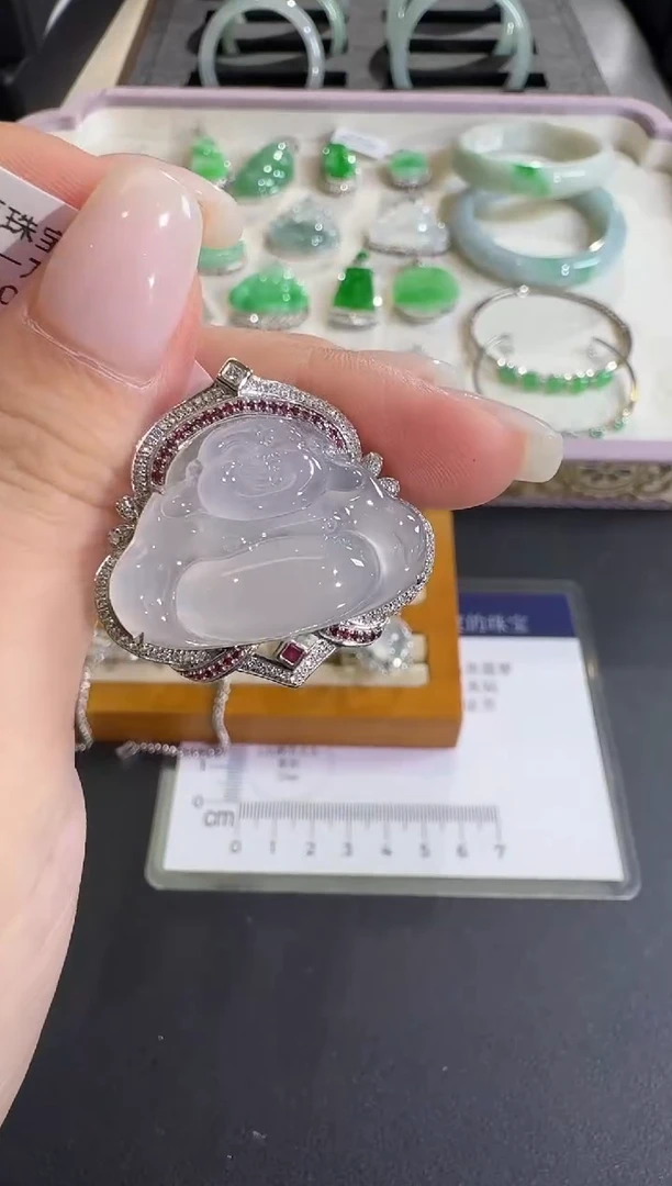 吊坠(不含链)18K金镶嵌翡翠【源头工厂】钻石镶嵌