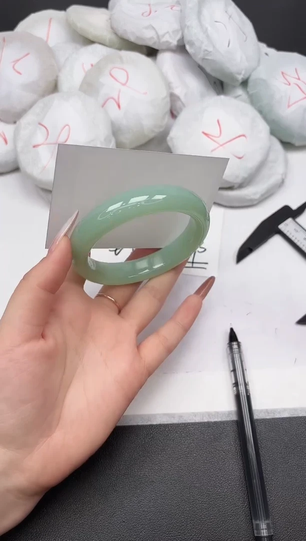 东凌女款手镯A62/60.1