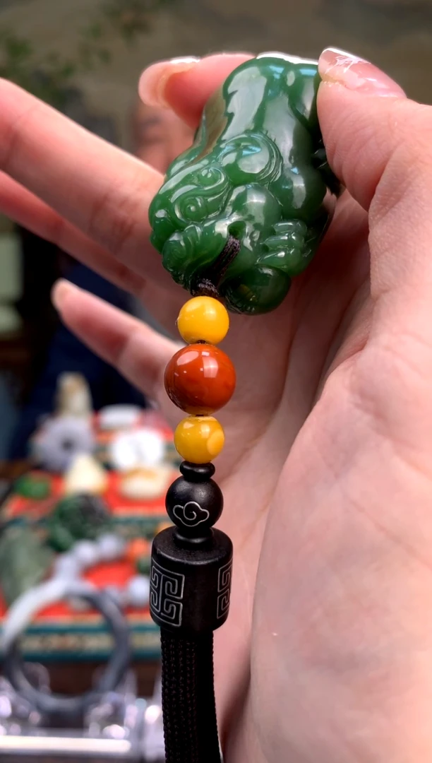 【闪购商品】和田玉手把未镶嵌碧玉貔貅手把