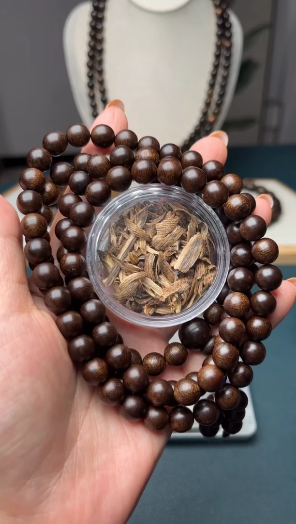 沉香沉香碎屑8mm月越南芽庄白奇楠沉水级