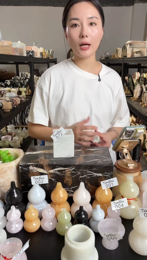 石材072白玉小方罐已灌香