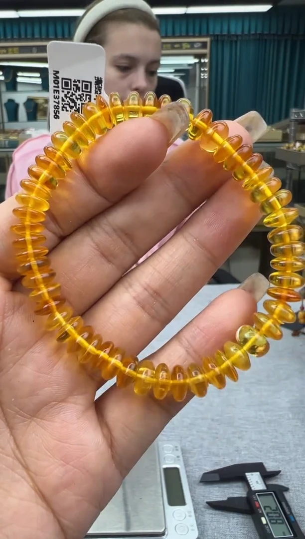 未镶嵌琥珀手链10秒拍号