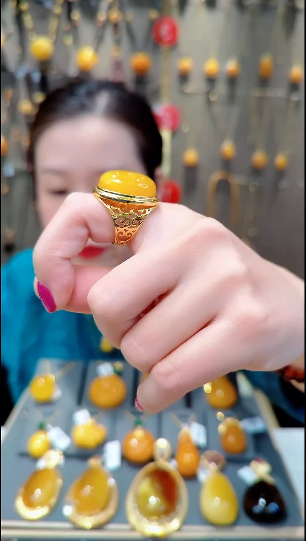 【闪购商品】蜜蜡戒指银S925镀金镶嵌A998蜜蜡戒指