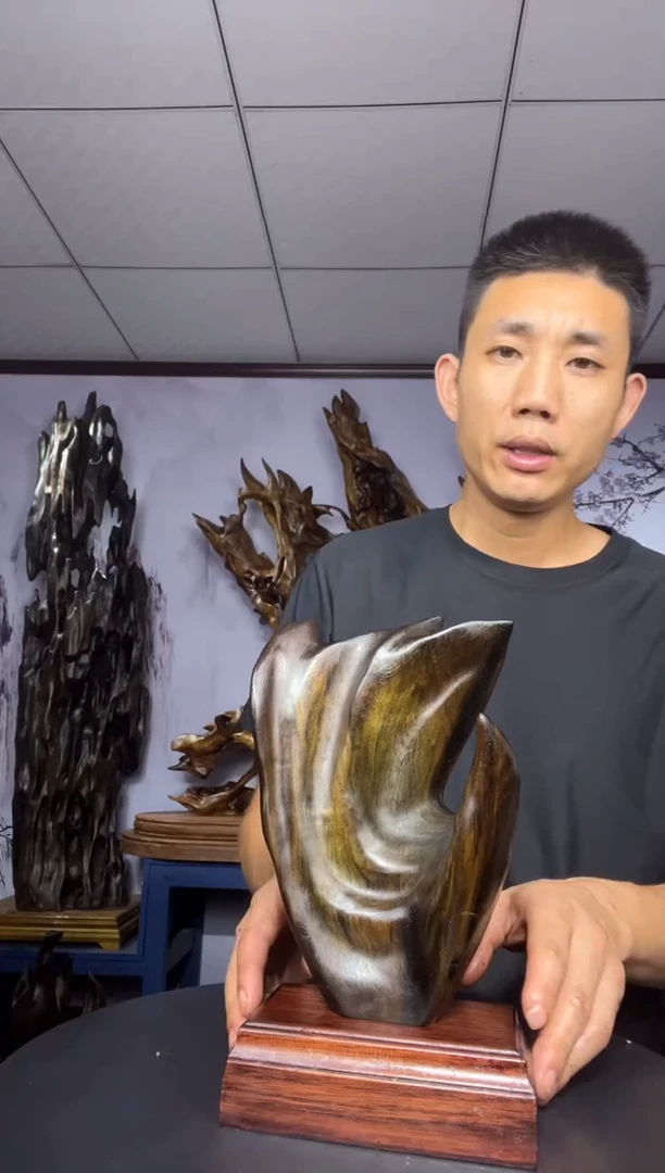 金丝楠木雕款手****9金丝楠木工艺品摆件