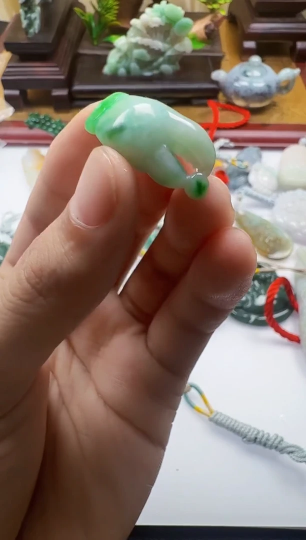 吊坠(不含链)未镶嵌翡翠1