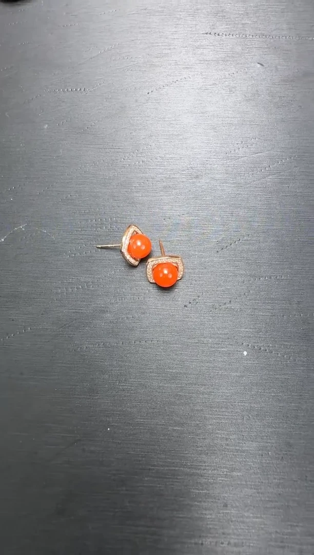 银S925镶嵌南红玛瑙耳饰安*樱桃红耳钉