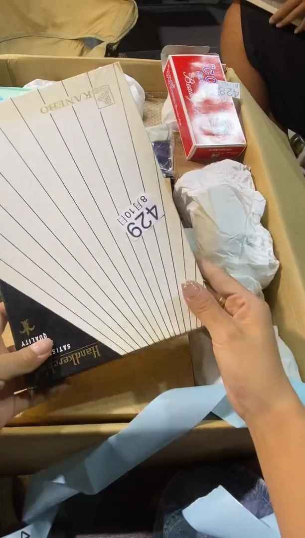 瓷片V****O111111111111111111