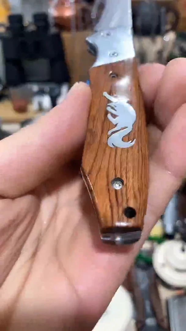 瓷片闪购商品  如图所示