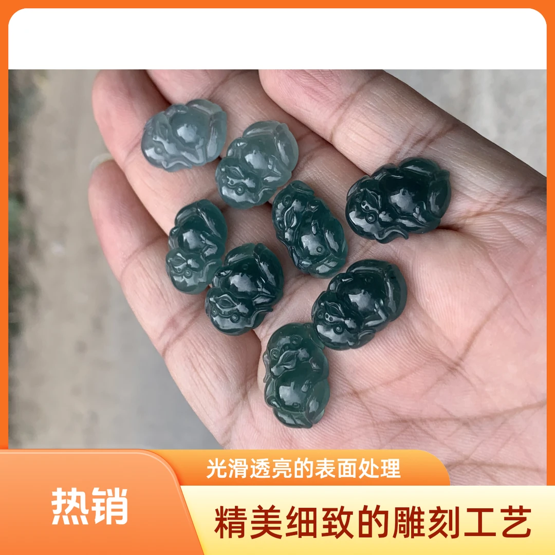 天然翡翠A货小猪