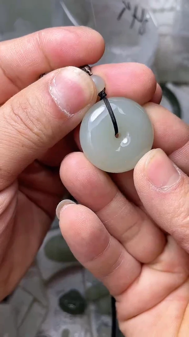 【闪购商品】和田玉颈饰未镶嵌1