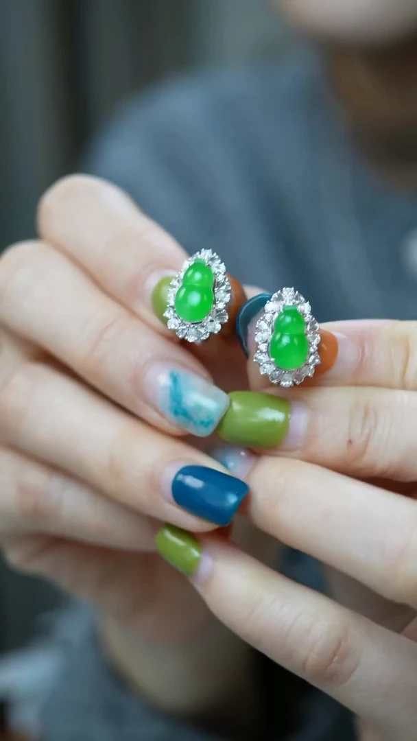 18K金镶嵌翡翠耳饰45-耳包/姿/1