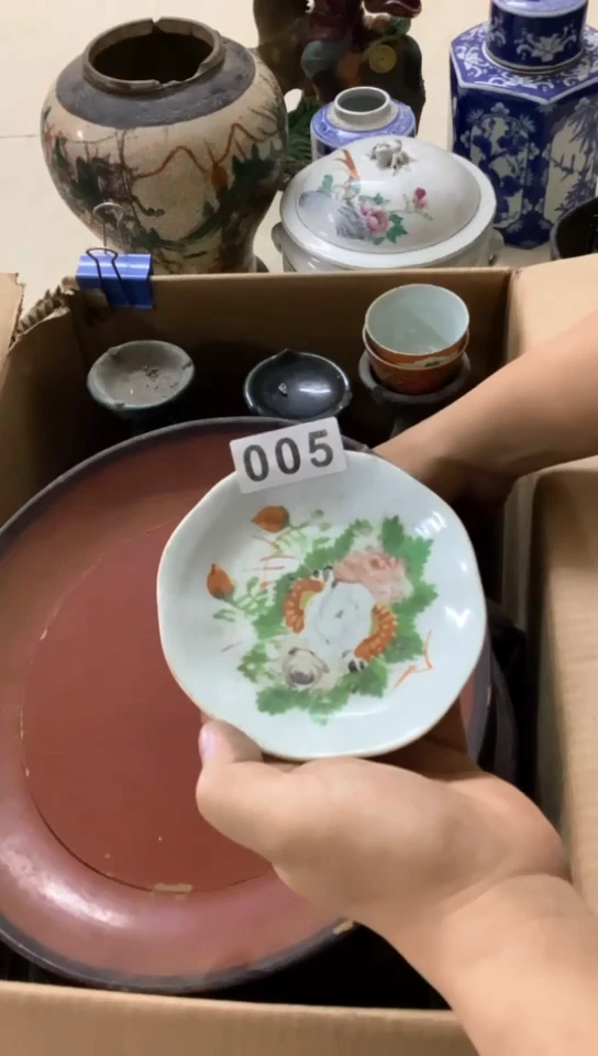 【闪购商品】1有瑕疵的瓷器一单哦~~