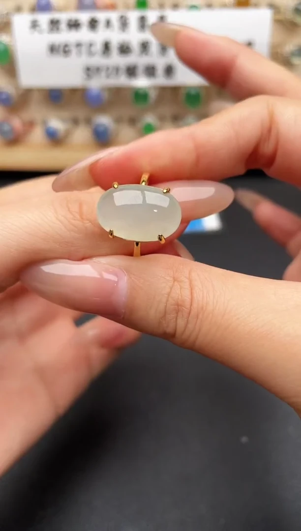 银S925镶嵌戒指翡翠一物一证一礼盒