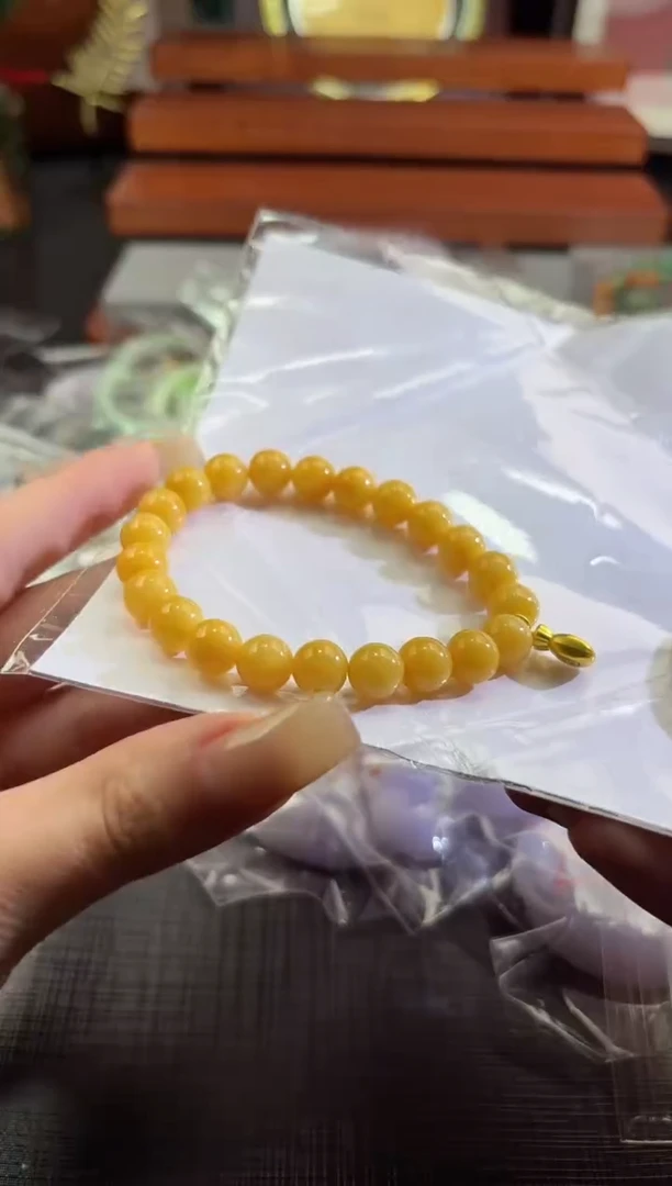 翡翠未镶嵌颈饰100711016