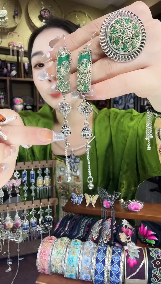 刺绣非遗刺绣民族风耳环