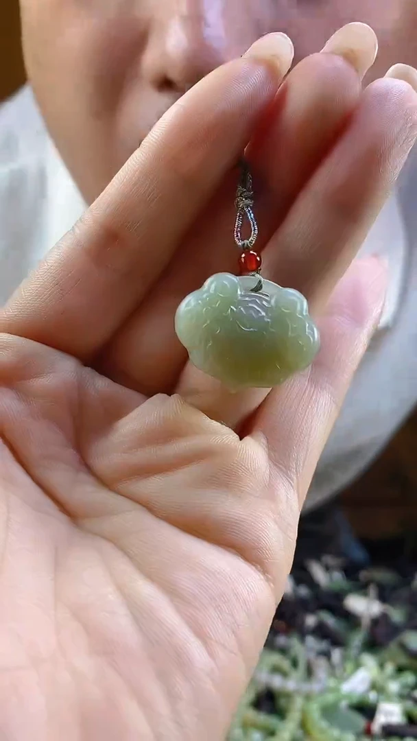 和田玉未镶嵌颈饰多样性发货，拍一发一