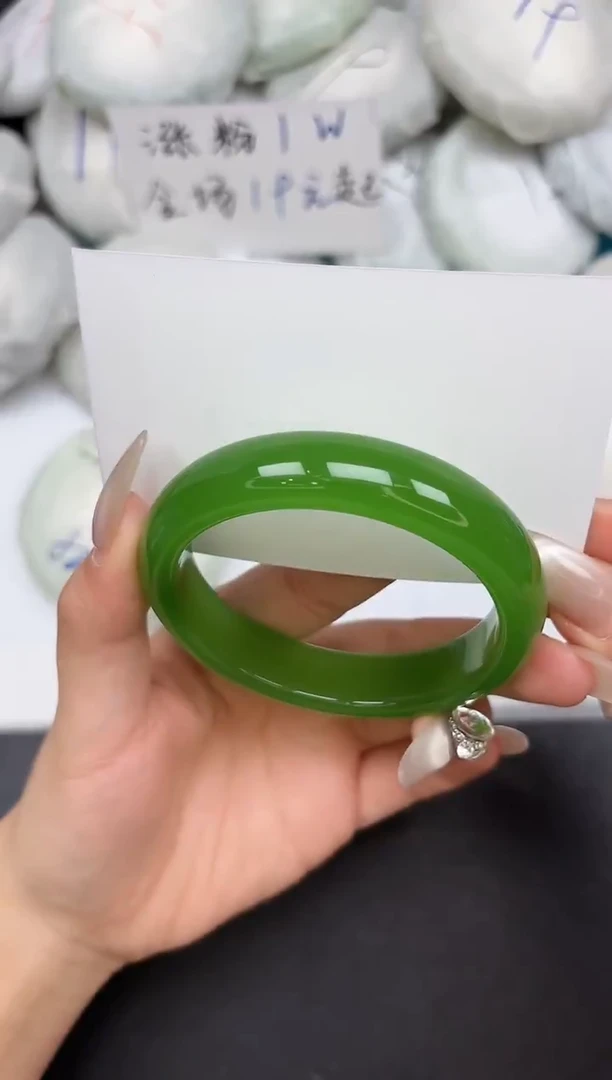 未镶嵌手镯石英质玉29-60