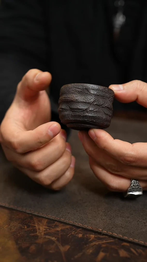 【闪购商品】浟庐紫砂手捏铁胎质感小主人杯0007