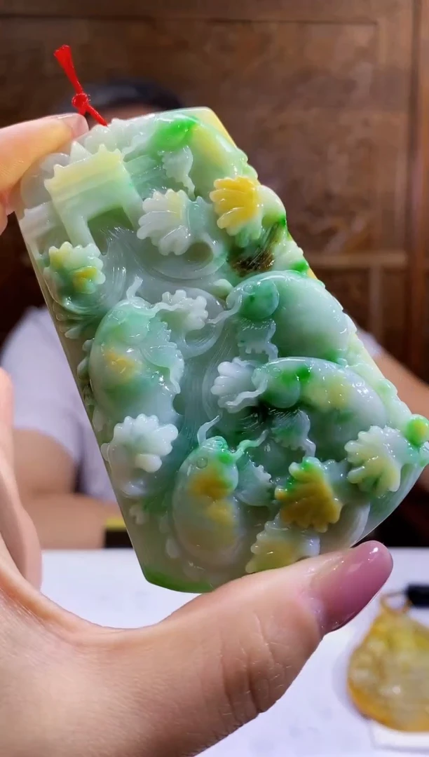 定制翡翠未镶嵌12/0612/W/年年有余