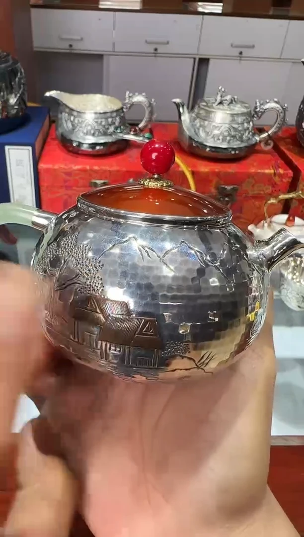 足银999精工手工山水鏨刻玉把西施铜包银盖子泡茶壶