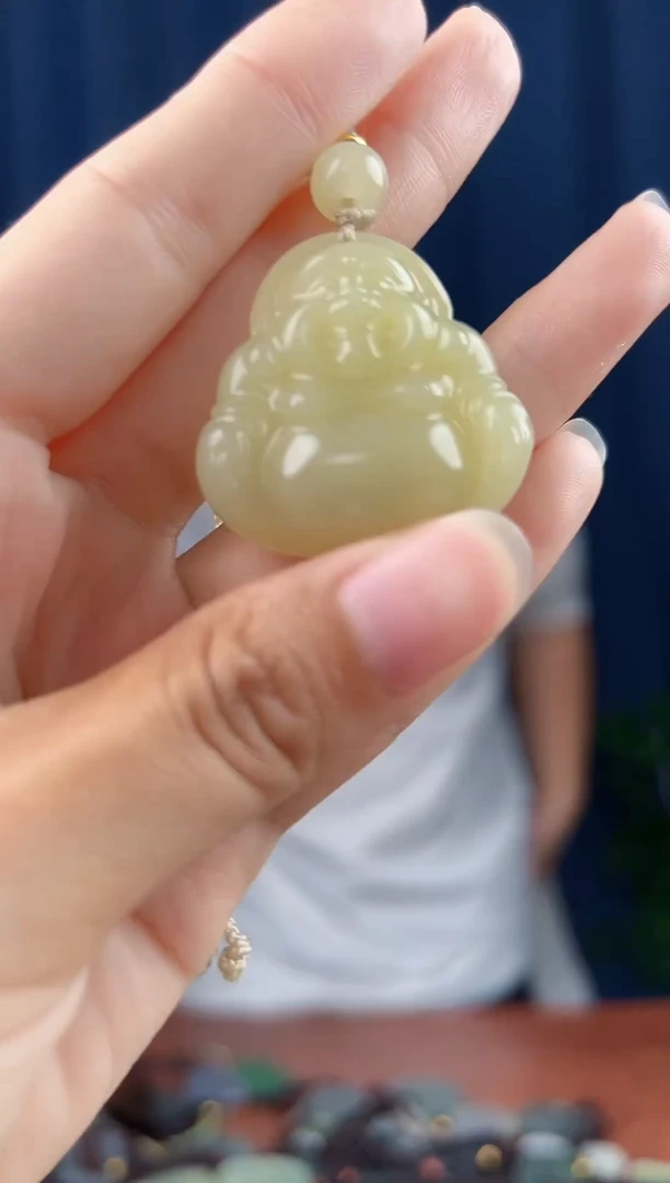 未镶嵌和田玉挂件拍一发一，多样性发货