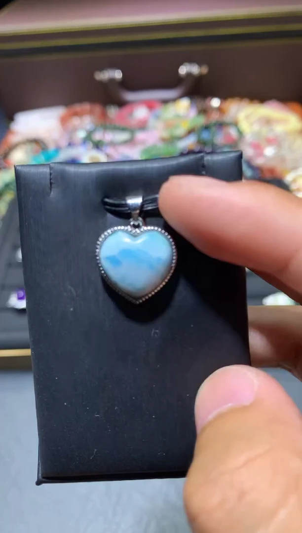 针钠钙石（海纹石）未镶嵌颈饰K15