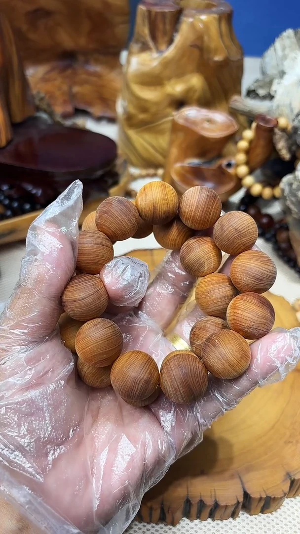 柏木（崖柏）太行崖柏2.0毛串（免疫力差睡眠不好去拍